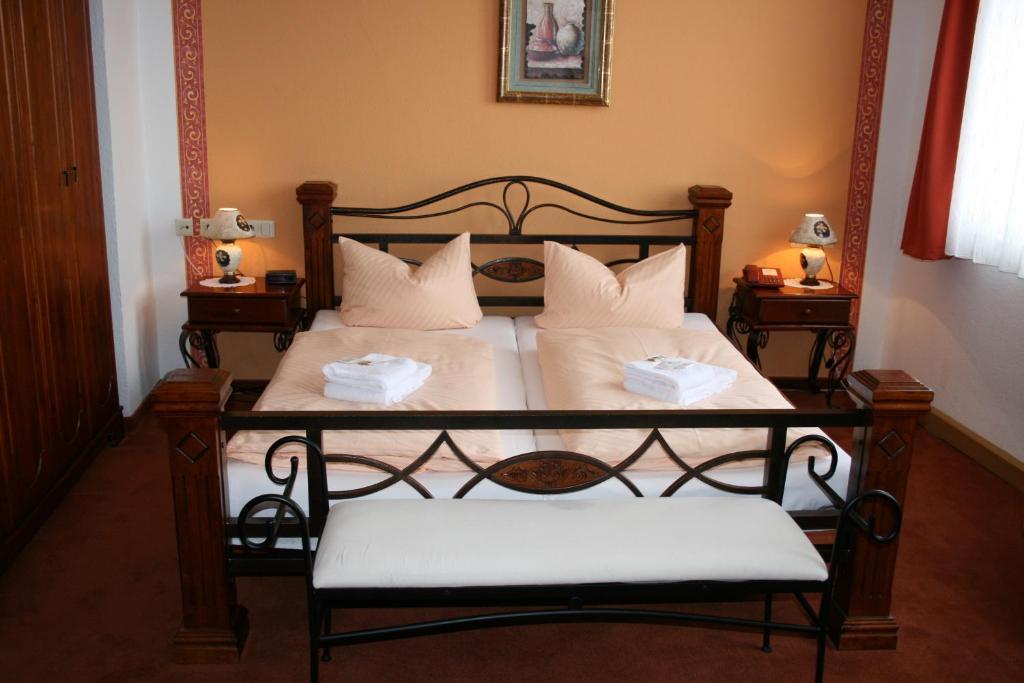Komforthotel-Restaurant Wuerttemberger Hof Bad Saulgau Room photo
